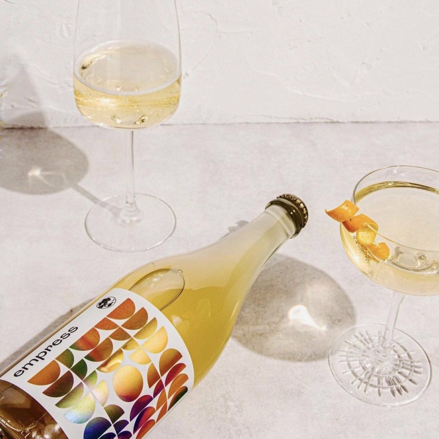 Non-Alcoholic Wines No and Low | Empress Moonbrew Iridescent - Non-Alcoholic Sparkling Wine Alternative