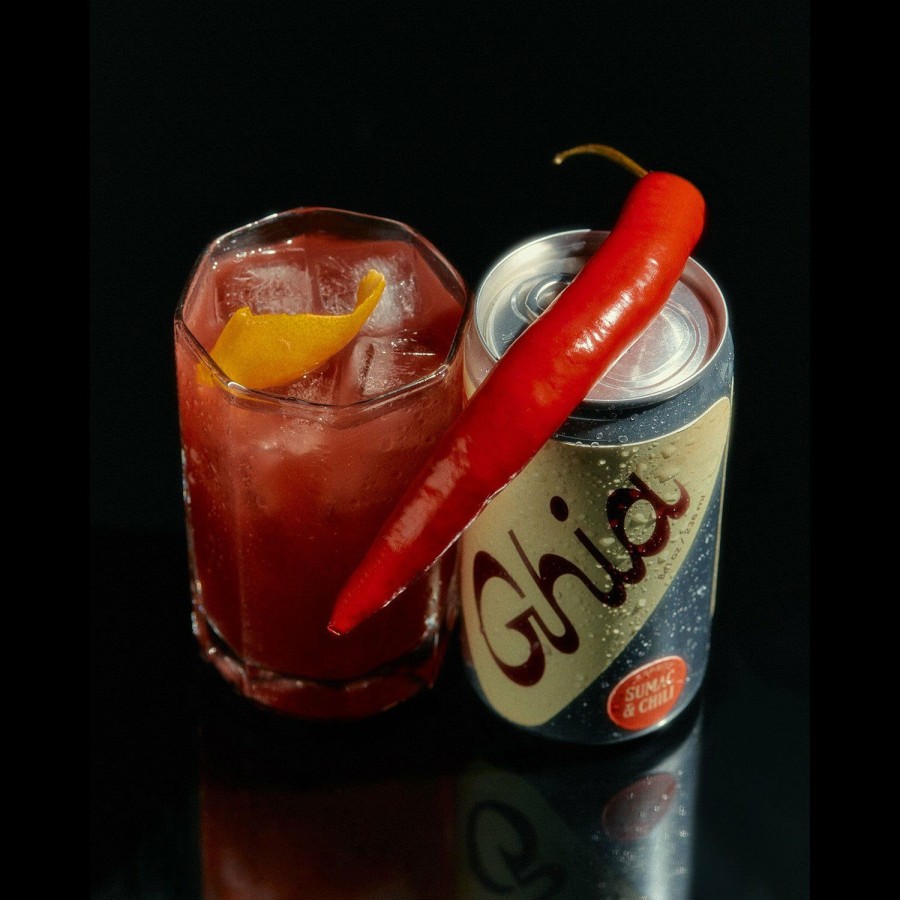 Non-Alcoholic Spirits No and Low | Ghia Le Spritz Sumac & Chili 4-Pack - Non Alcoholic Cocktail